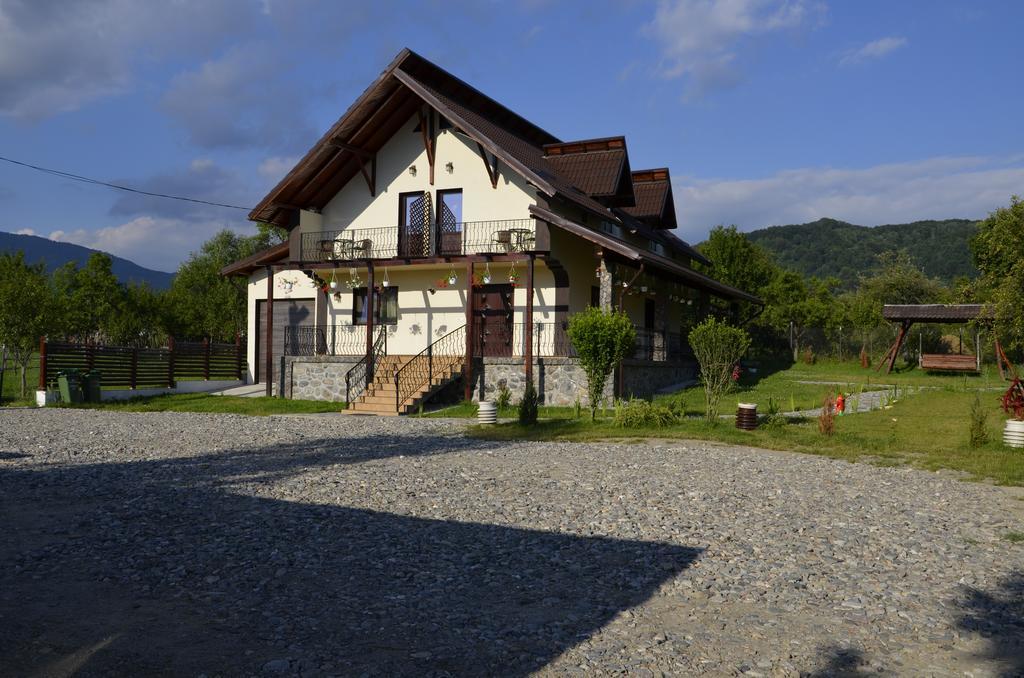 Pensiunea Casa Maria Corbeni Exterior foto