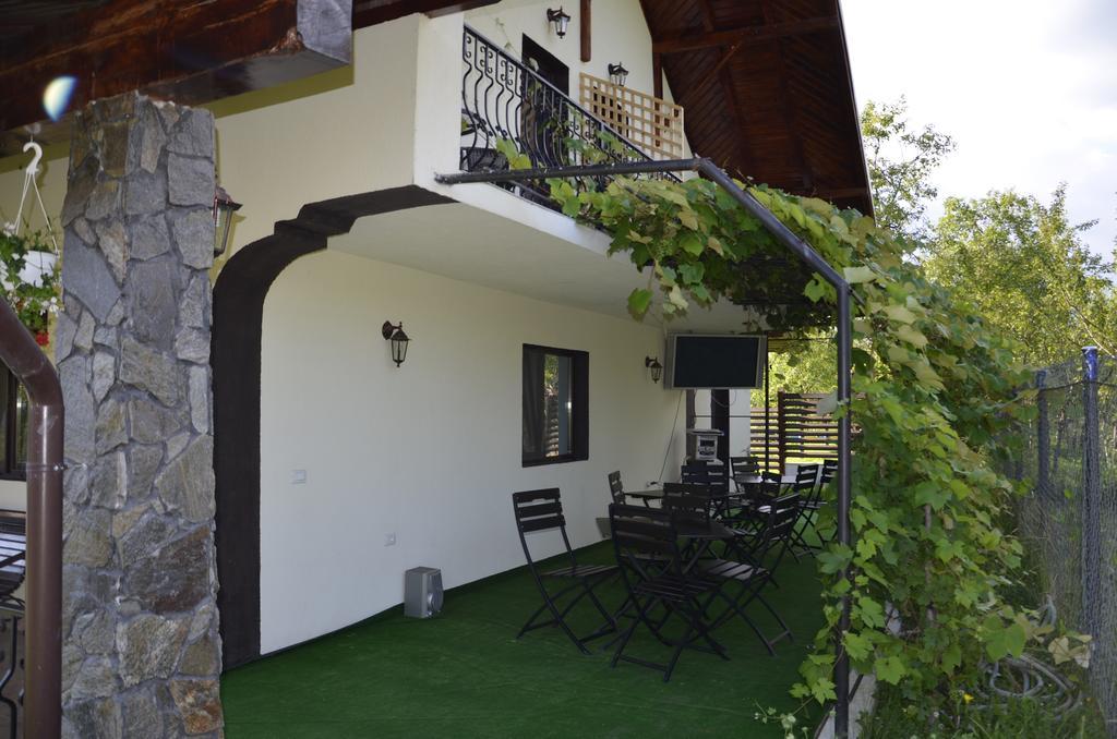 Pensiunea Casa Maria Corbeni Exterior foto